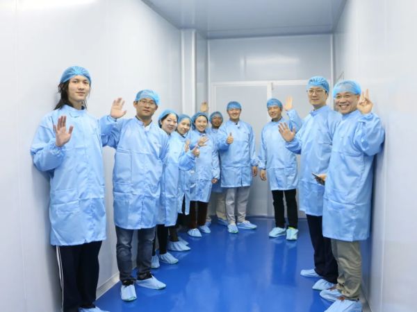 香港理工大学深圳产学研基地报道|走进基地孵化企业&mdash;华厦半导体